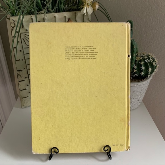 1980 I like School Sesame Street by Michaela Muntean Book - Picture 6 of 13